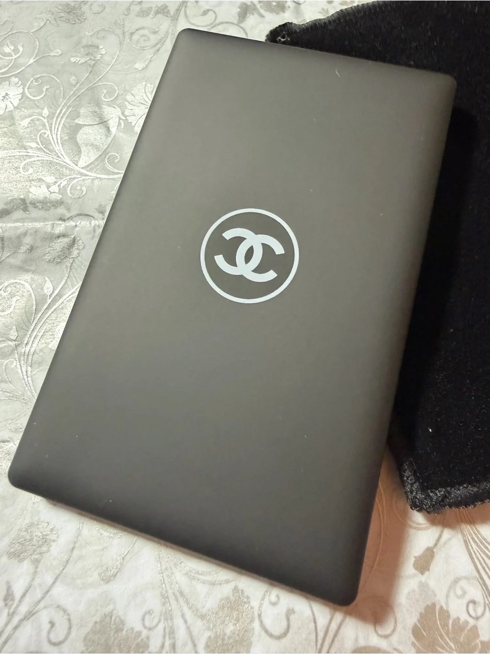 CHANEL Black and Gold Double Facette Mirror Duo